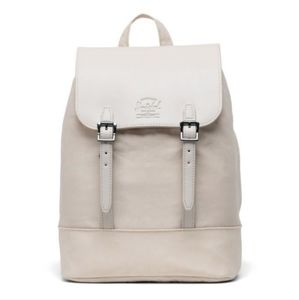 Orion Retreat Backpacl Cream Leather Moonbeam